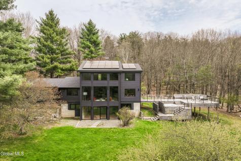 41 Chicory Lane Austerlitz NY 12017