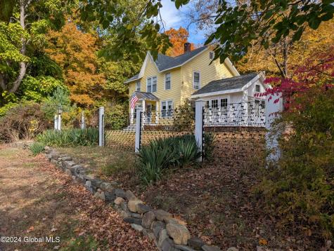 1274 Pilot Knob Road Kattskill Bay NY 12844