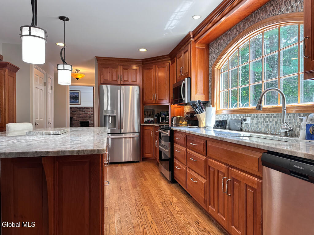 4 Lantern Hill Road Queensbury NY 12804