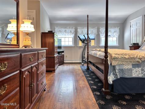 4 Lantern Hill Road Queensbury NY 12804