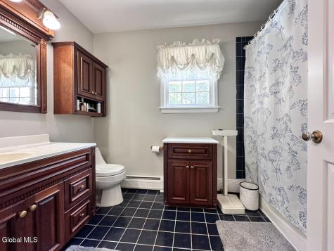 4 Lantern Hill Road Queensbury NY 12804