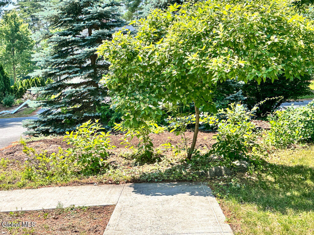 4 Lantern Hill Road Queensbury NY 12804