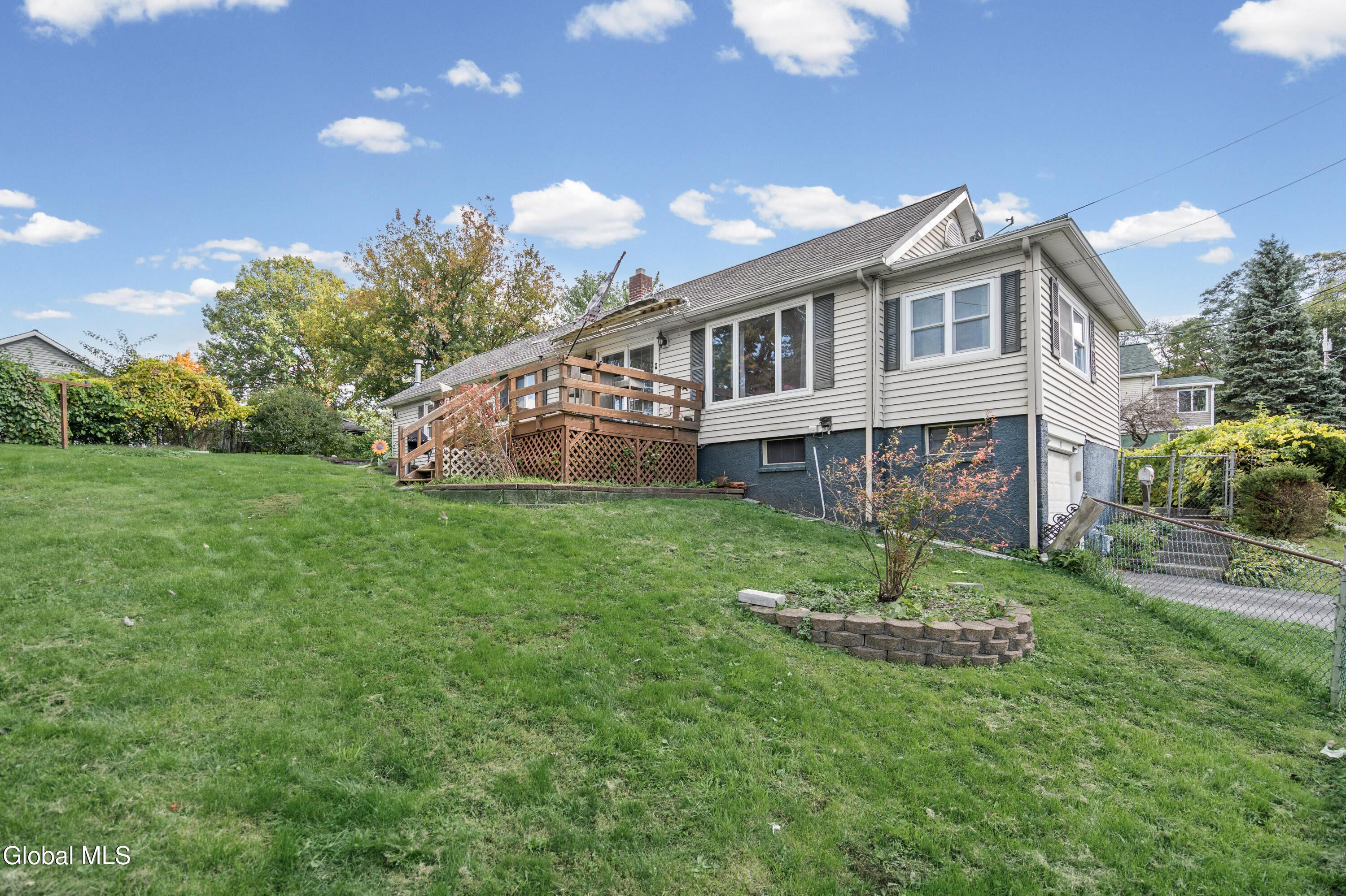 10 New York Avenue Rensselaer NY 12144