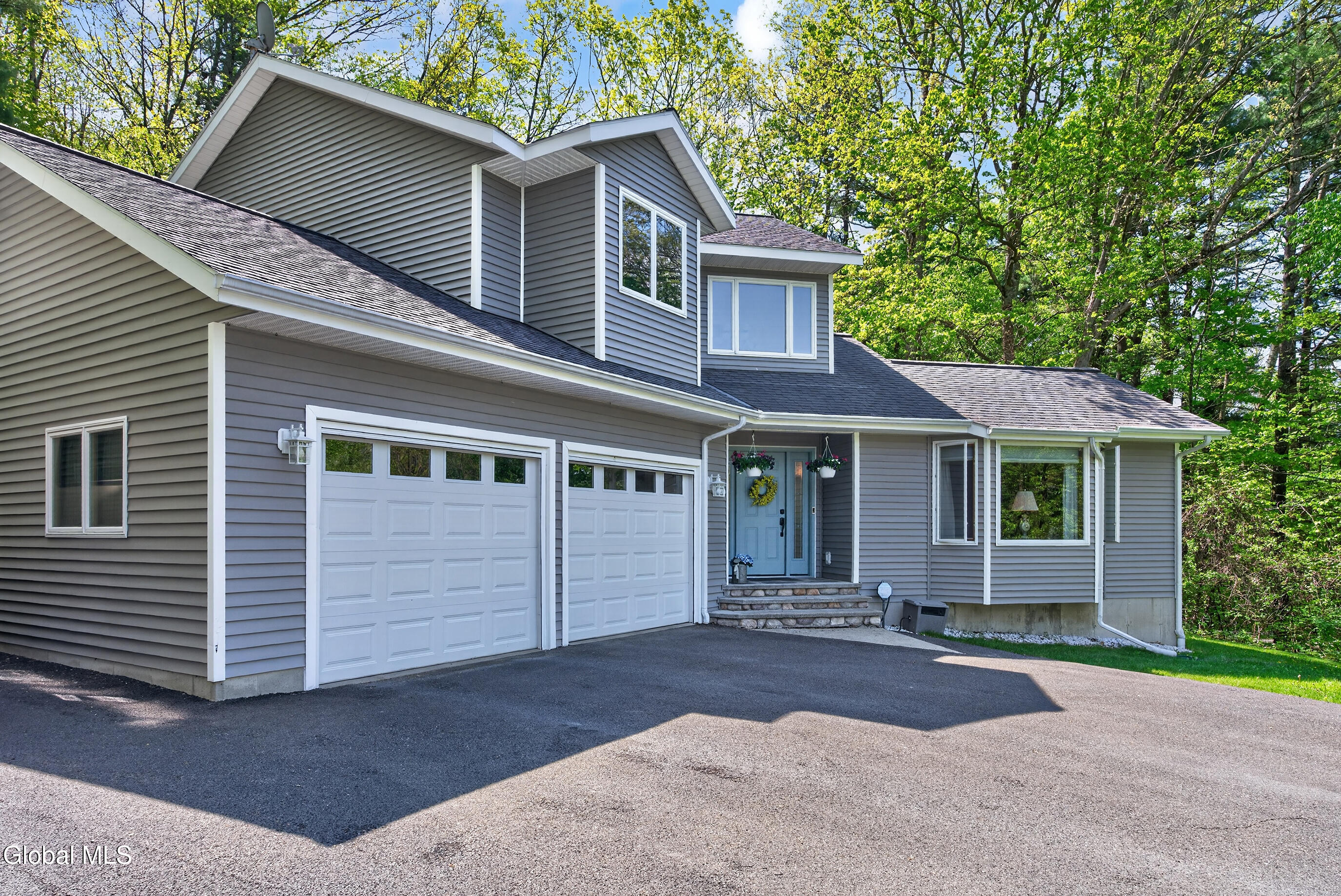 2598 New York 43 Averill Park NY 12018