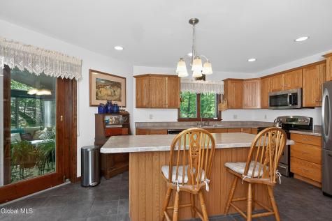 2598 New York 43 Averill Park NY 12018
