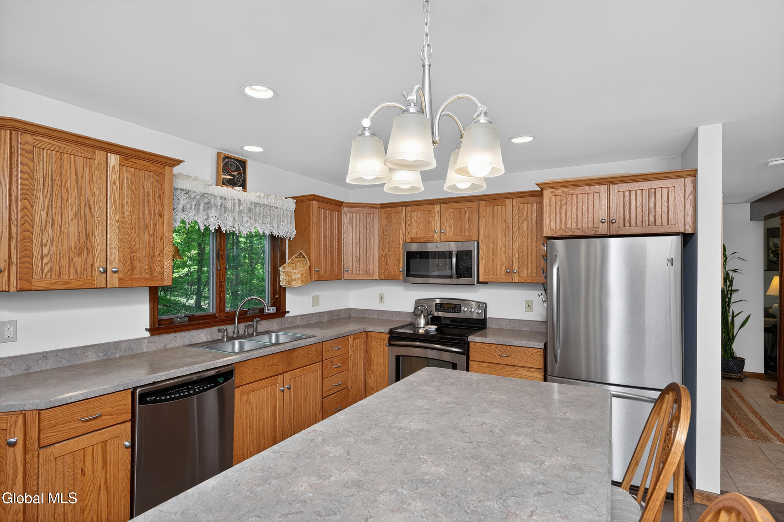 2598 New York 43 Averill Park NY 12018