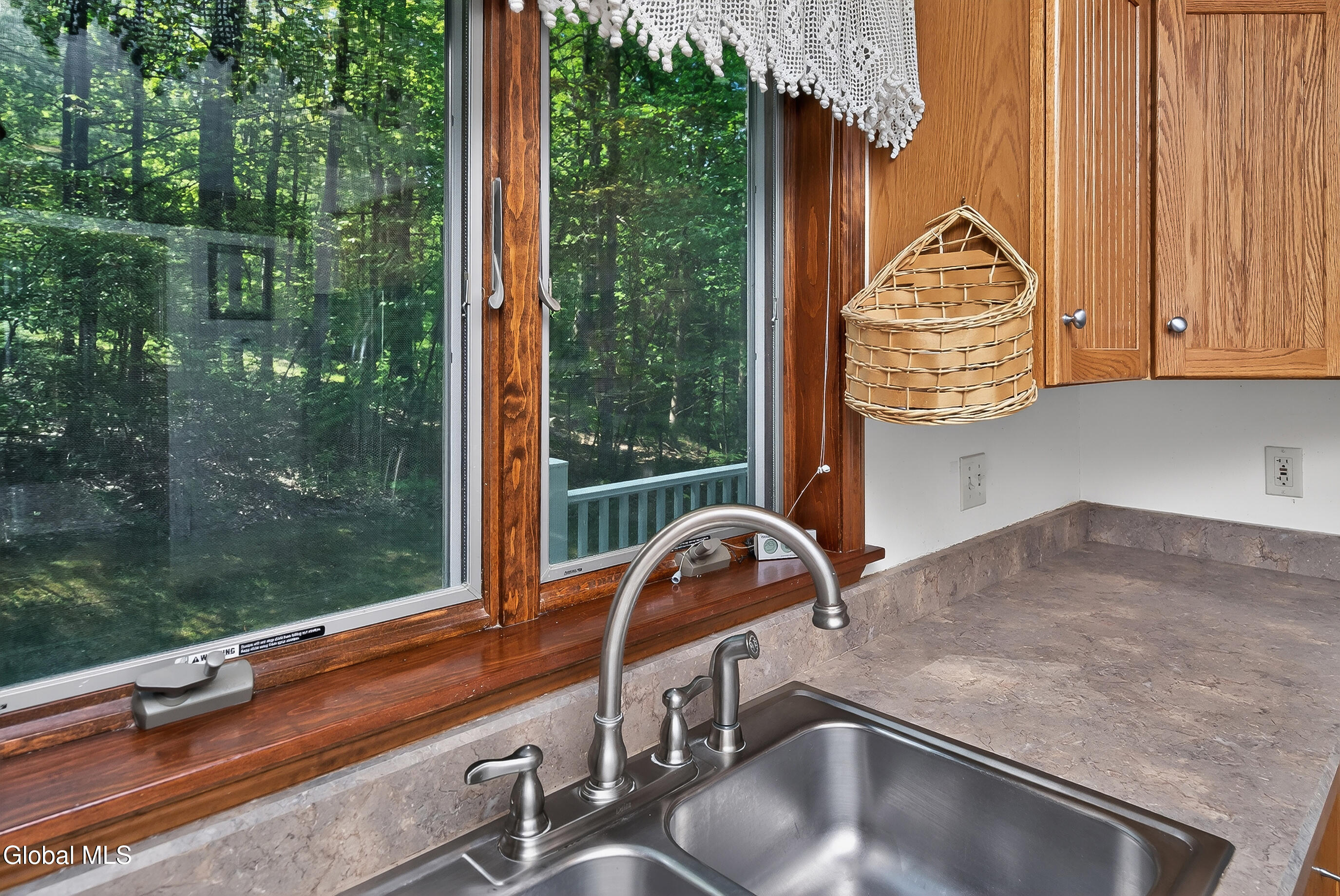 2598 New York 43 Averill Park NY 12018