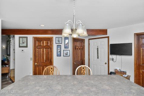 2598 New York 43 Averill Park NY 12018