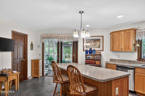 2598 New York 43 Averill Park NY 12018