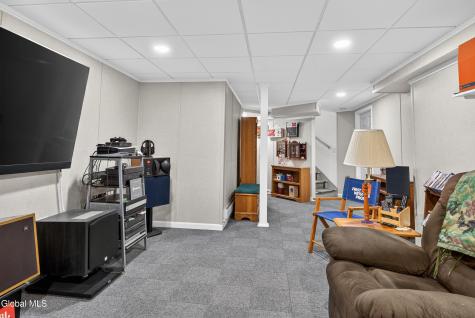 2598 New York 43 Averill Park NY 12018