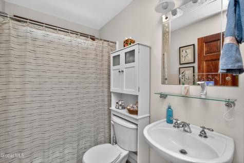 2598 New York 43 Averill Park NY 12018