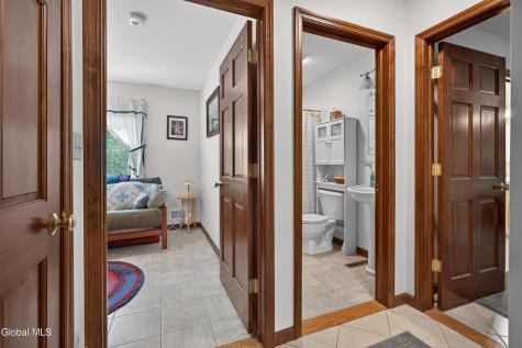 2598 New York 43 Averill Park NY 12018