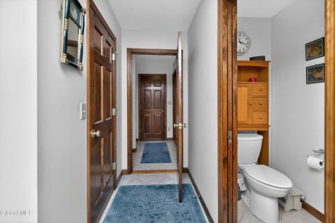 2598 New York 43 Averill Park NY 12018