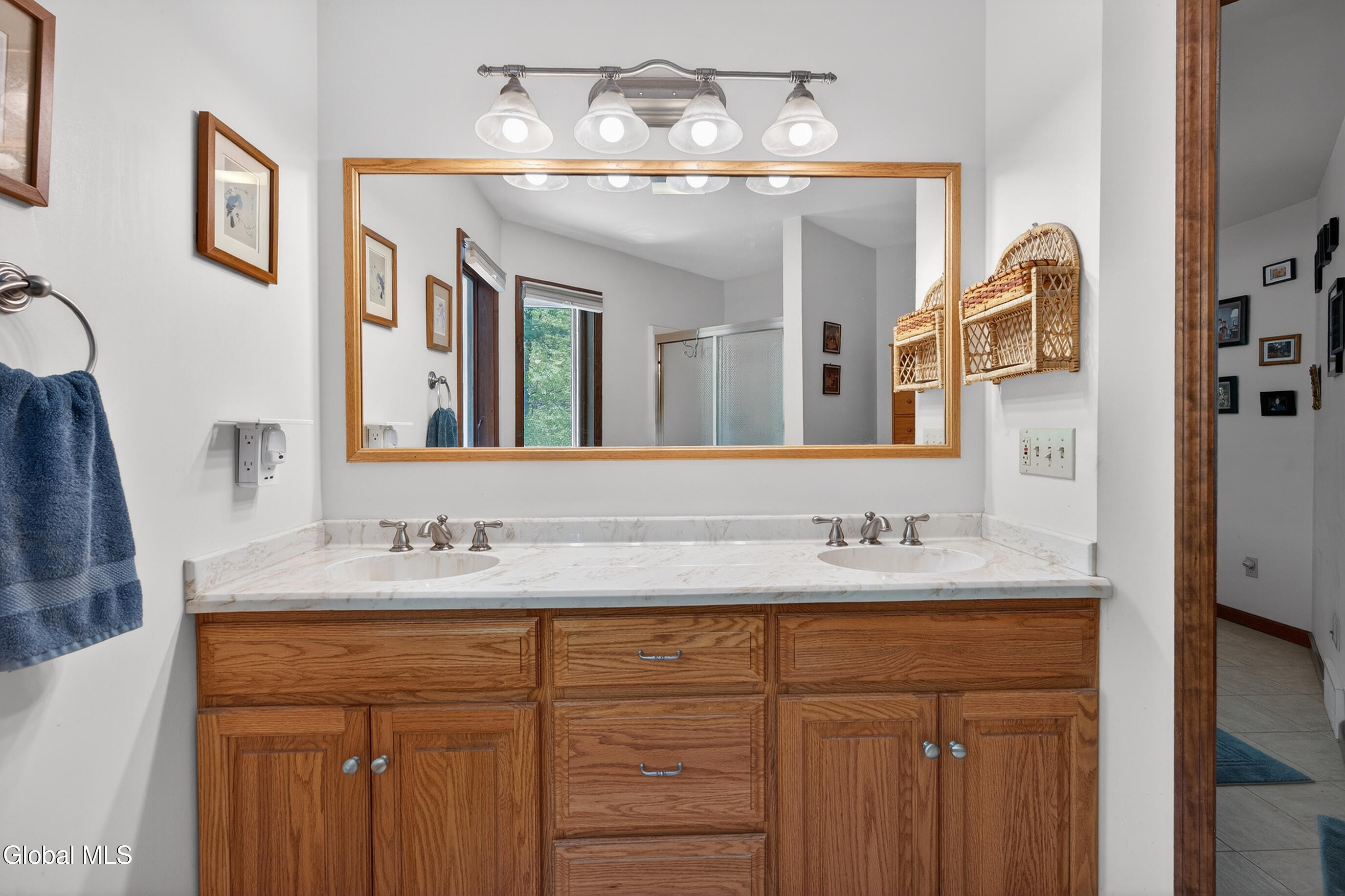 2598 New York 43 Averill Park NY 12018