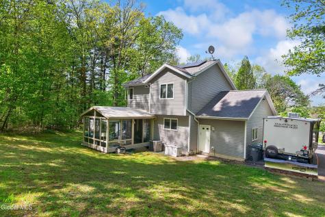 2598 New York 43 Averill Park NY 12018