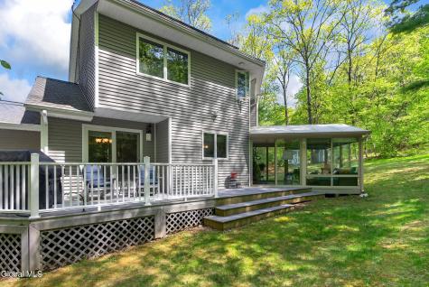 2598 New York 43 Averill Park NY 12018