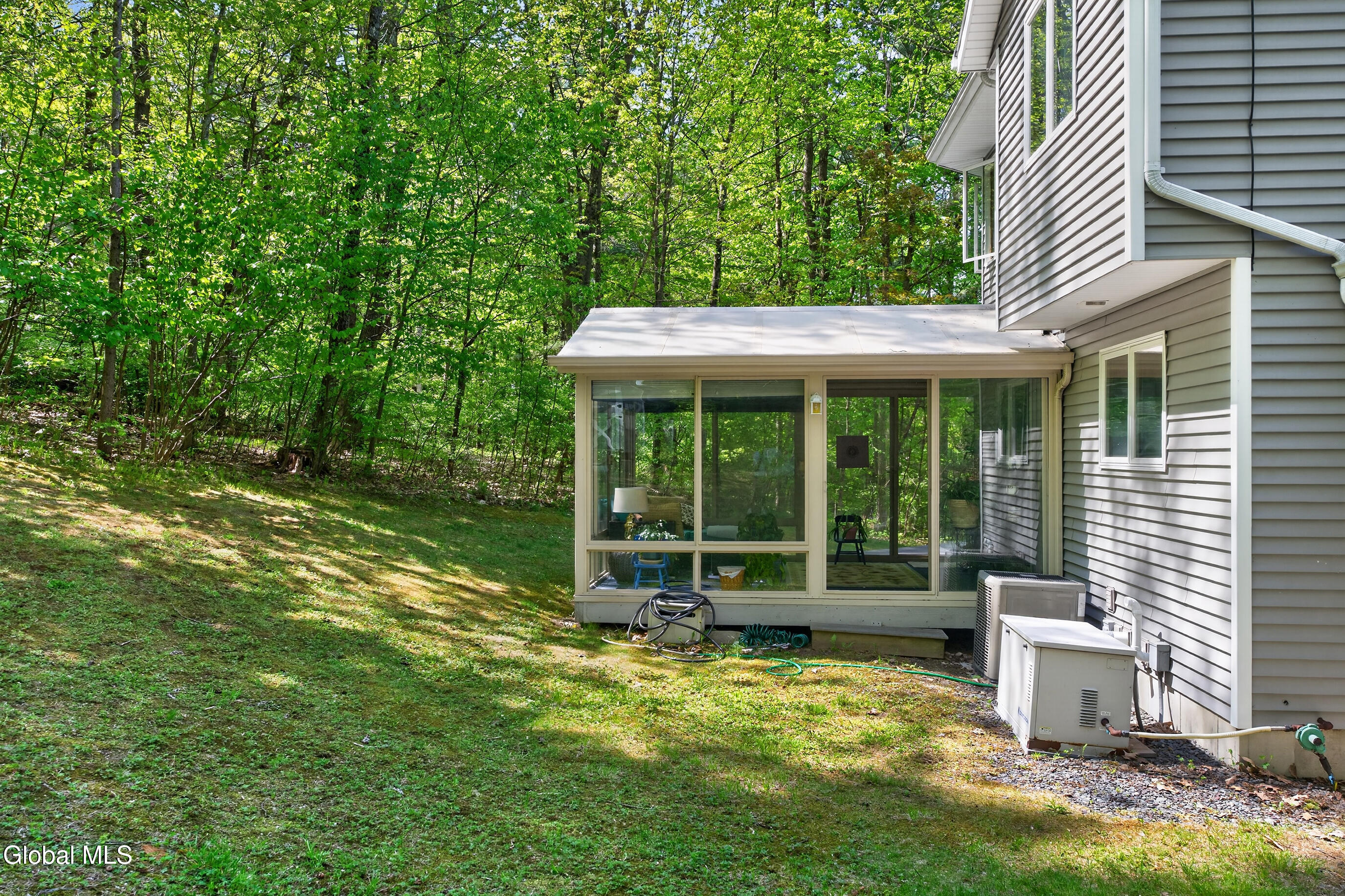 2598 New York 43 Averill Park NY 12018