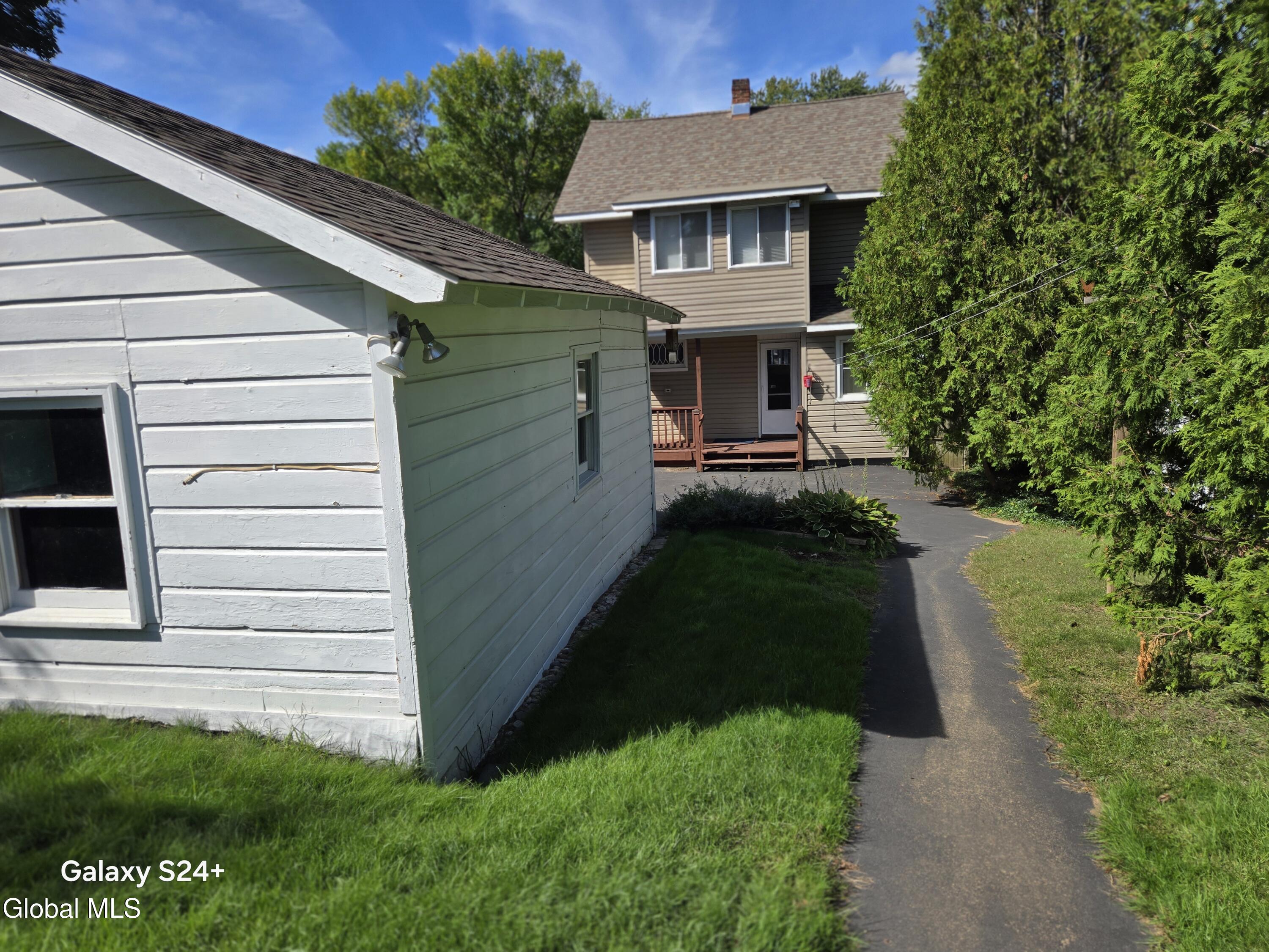1080 Keyes Avenue Schenectady NY 12309