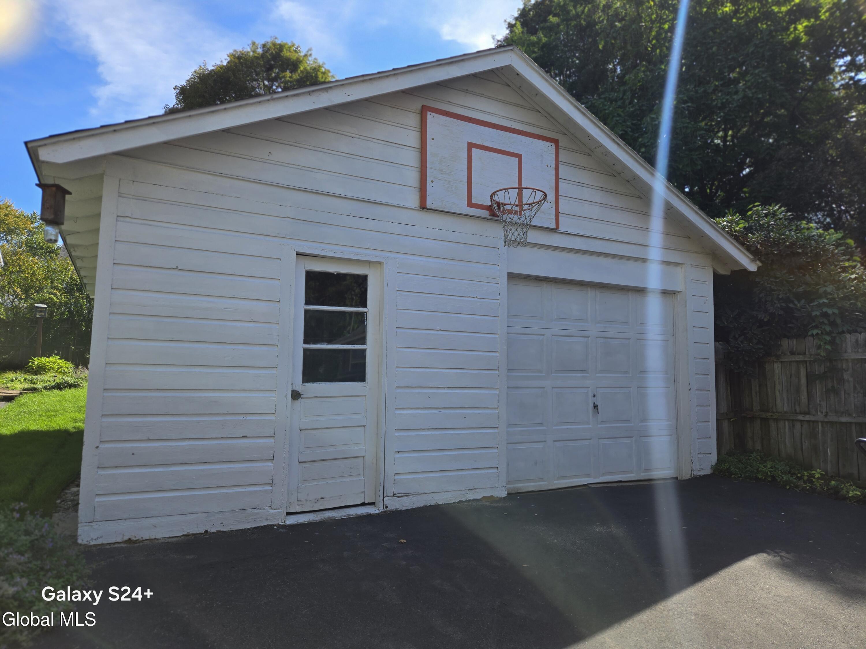 1080 Keyes Avenue Schenectady NY 12309