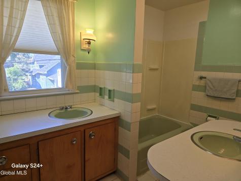 1080 Keyes Avenue Schenectady NY 12309