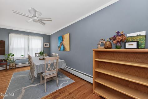 806 Curry Road Schenectady NY 12306