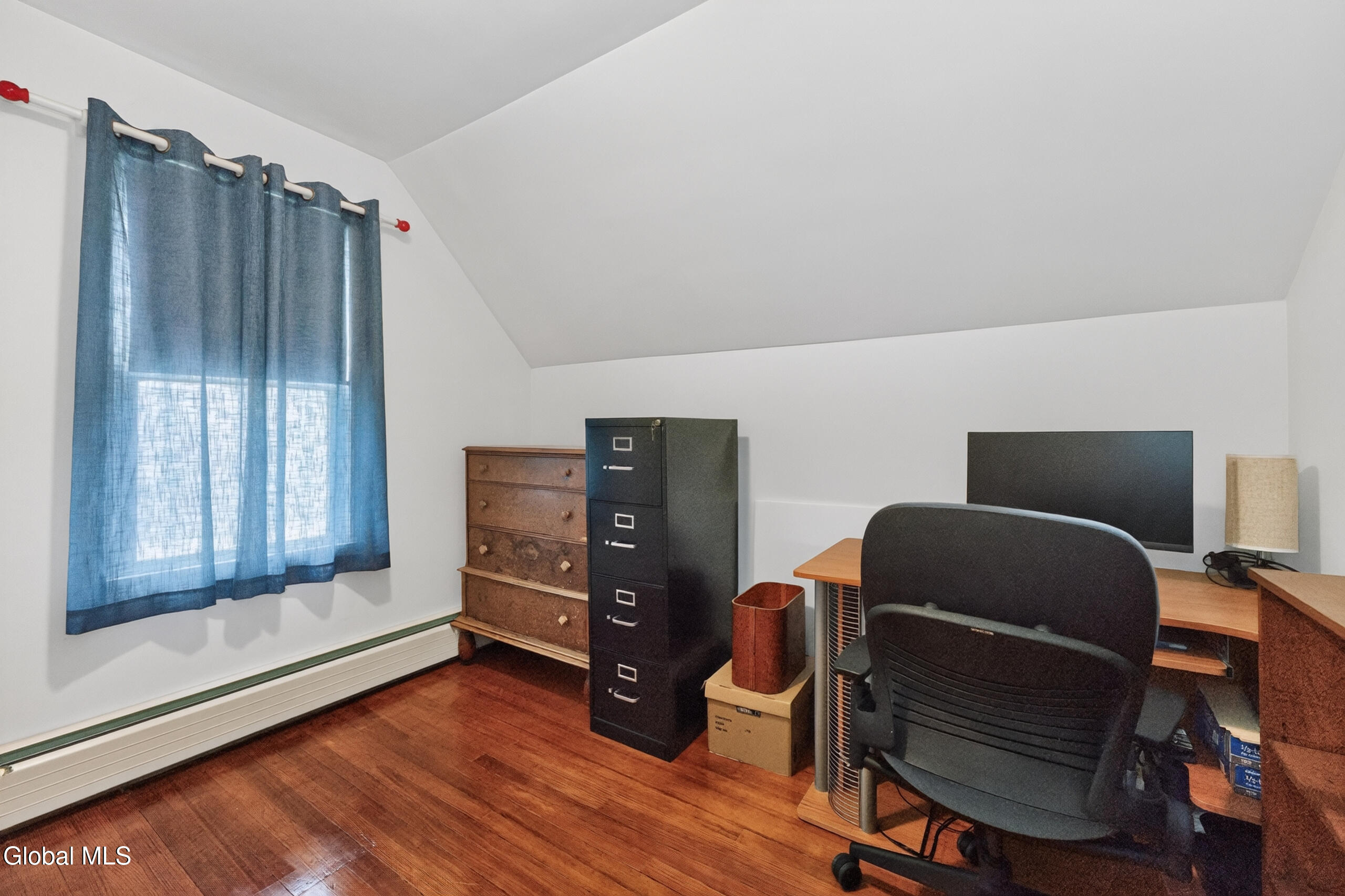 806 Curry Road Schenectady NY 12306