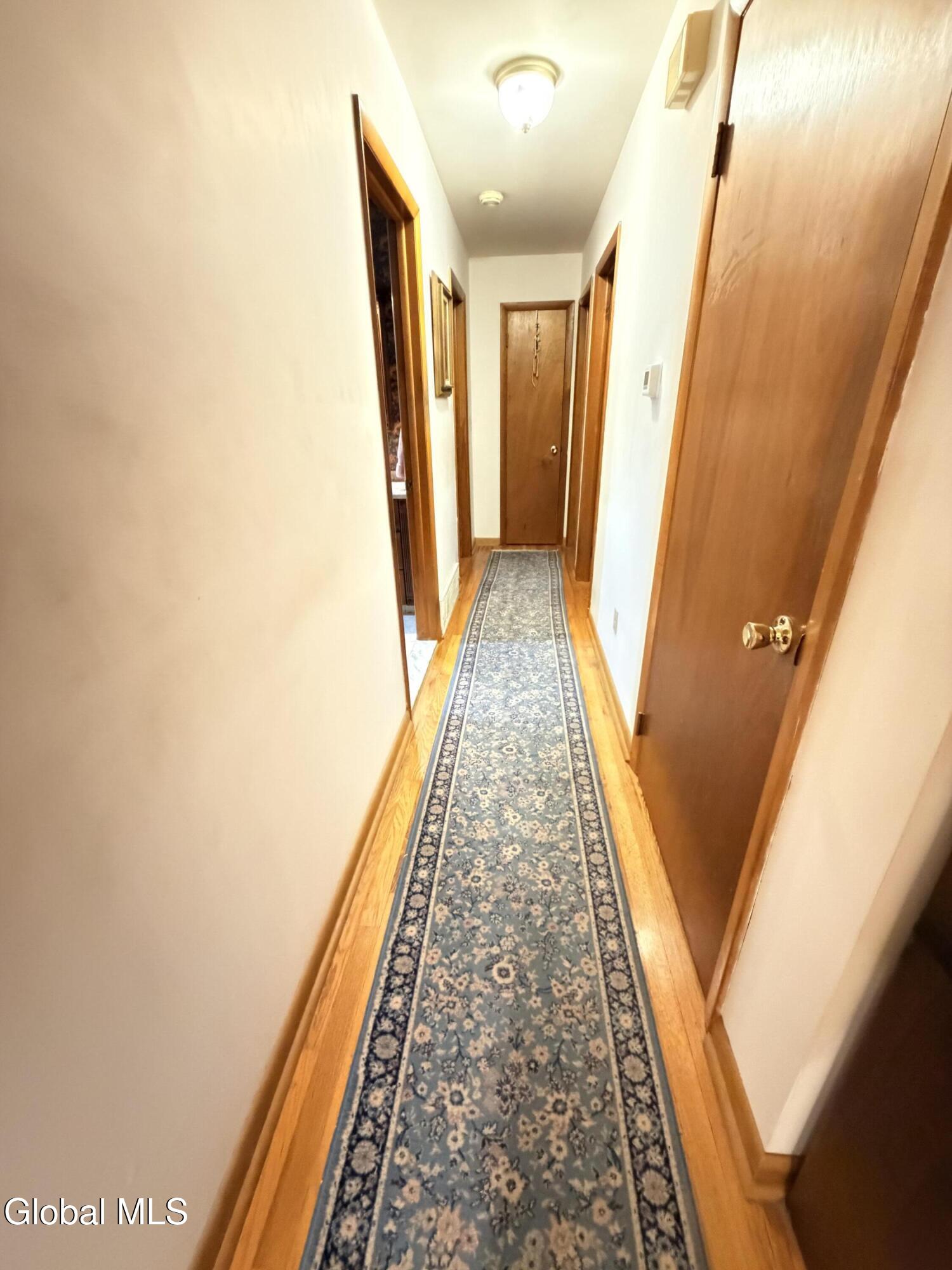 9 Anne Drive Schenectady NY 12303