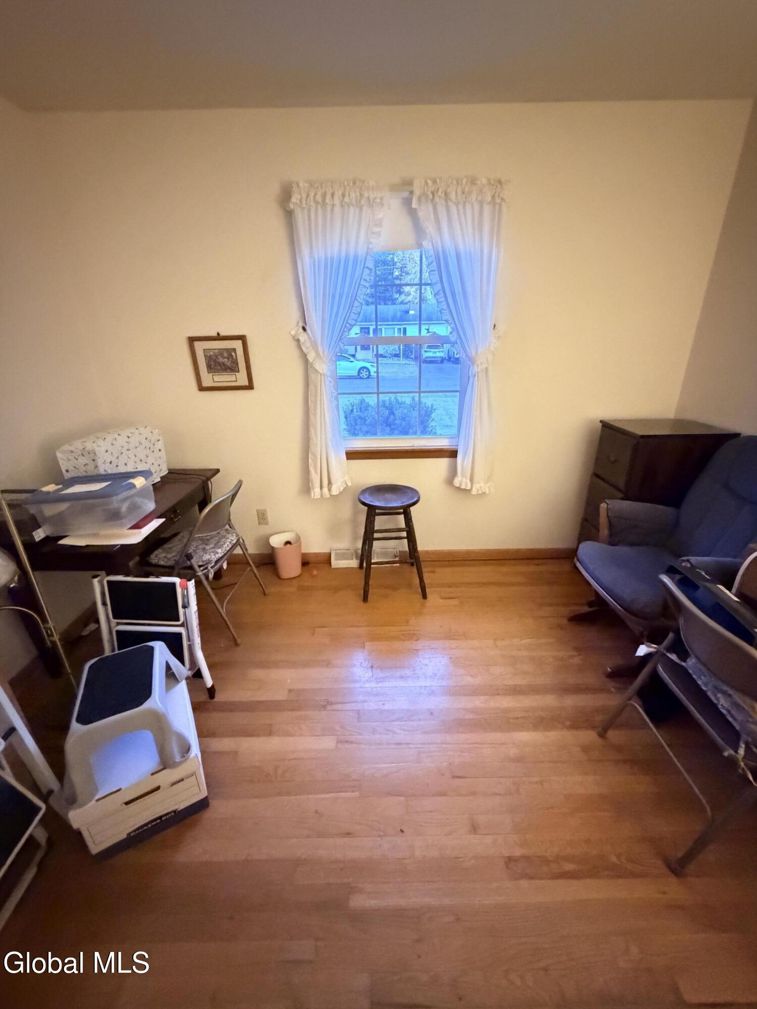 9 Anne Drive Schenectady NY 12303