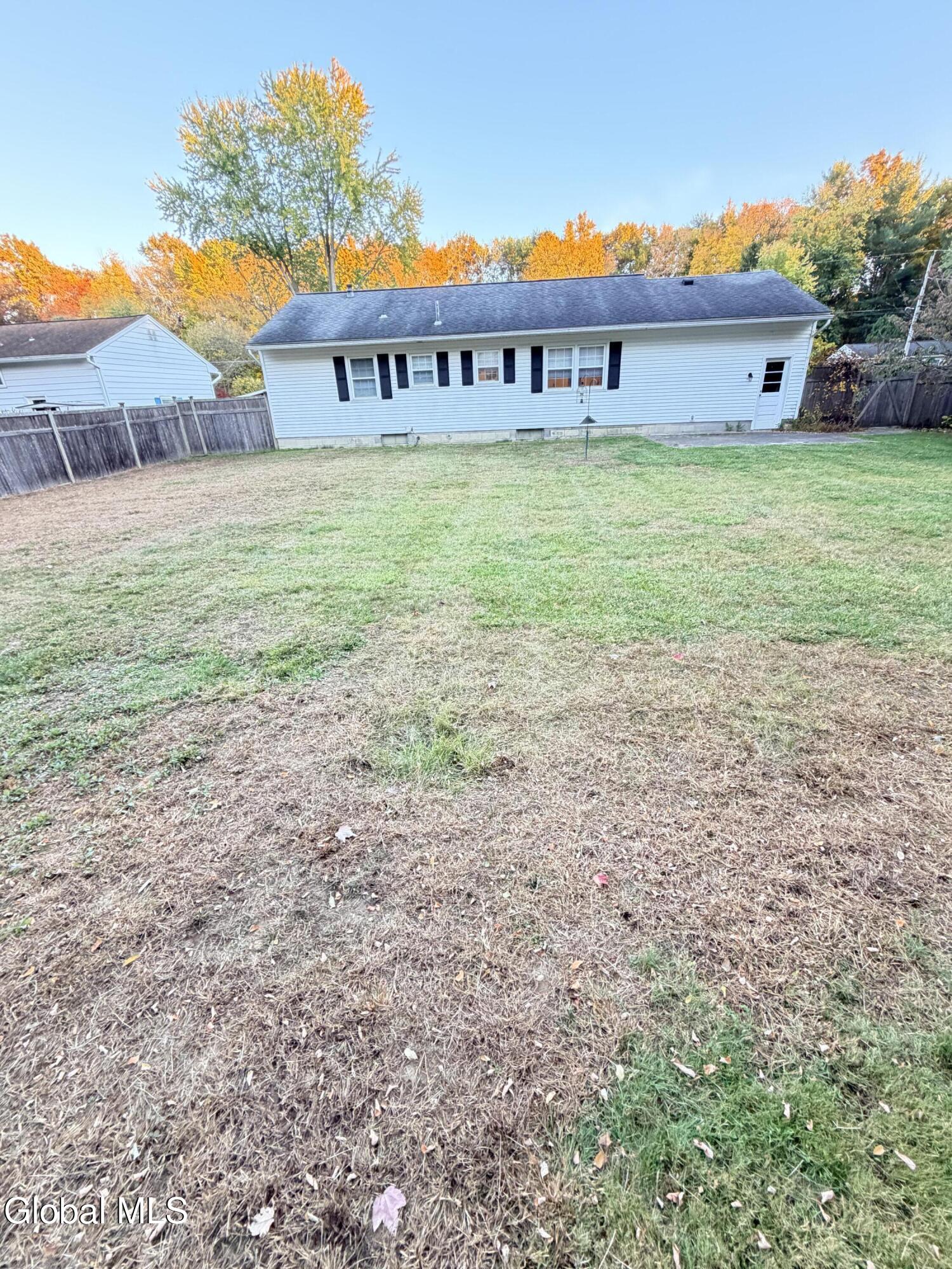 9 Anne Drive Schenectady NY 12303