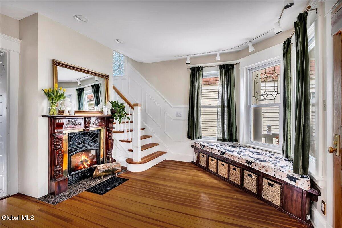 1328 Glenwood Boulevard Schenectady NY 12308