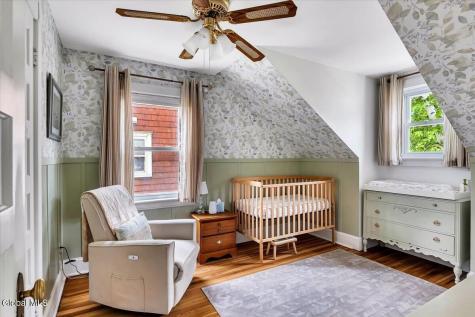 1328 Glenwood Boulevard Schenectady NY 12308