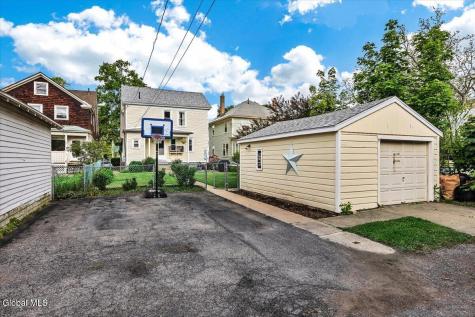 1328 Glenwood Boulevard Schenectady NY 12308