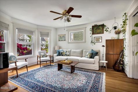 1328 Glenwood Boulevard Schenectady NY 12308