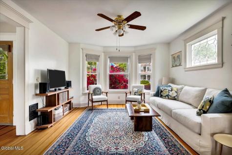 1328 Glenwood Boulevard Schenectady NY 12308