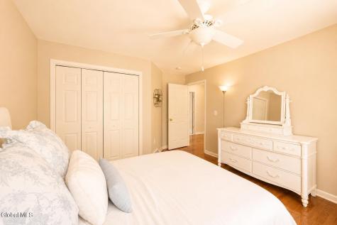 56 Chatsworth Way Clifton Park NY 12065