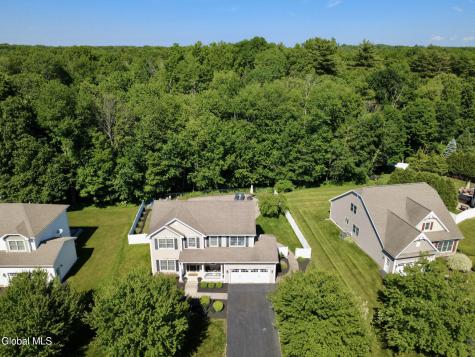 56 Chatsworth Way Clifton Park NY 12065