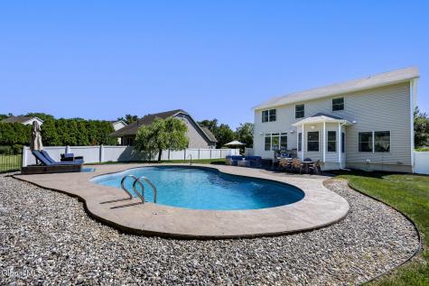 56 Chatsworth Way Clifton Park NY 12065