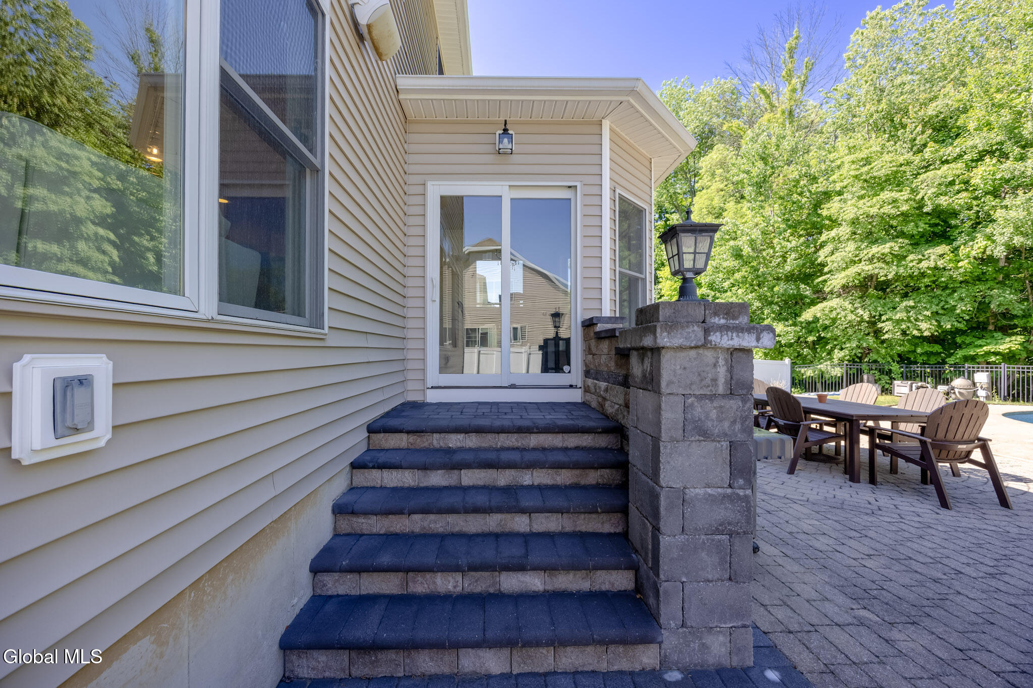 56 Chatsworth Way Clifton Park NY 12065
