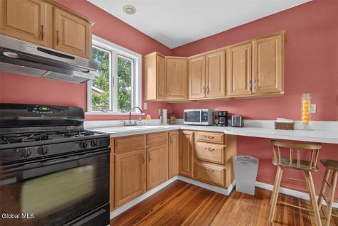 3 Sard Road Albany NY 12209