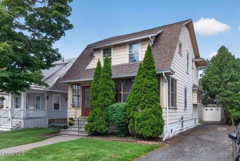 3 Sard Road Albany NY 12209