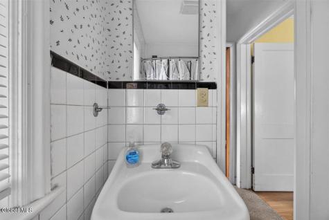 3 Sard Road Albany NY 12209