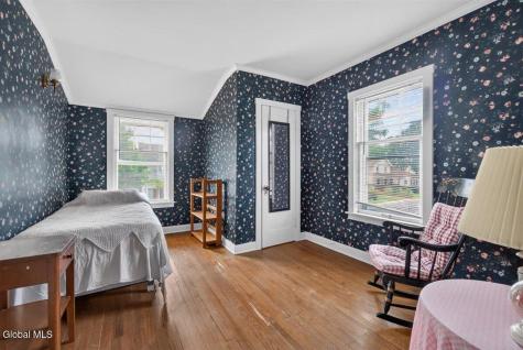 3 Sard Road Albany NY 12209