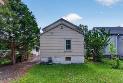 3 Sard Road Albany NY 12209