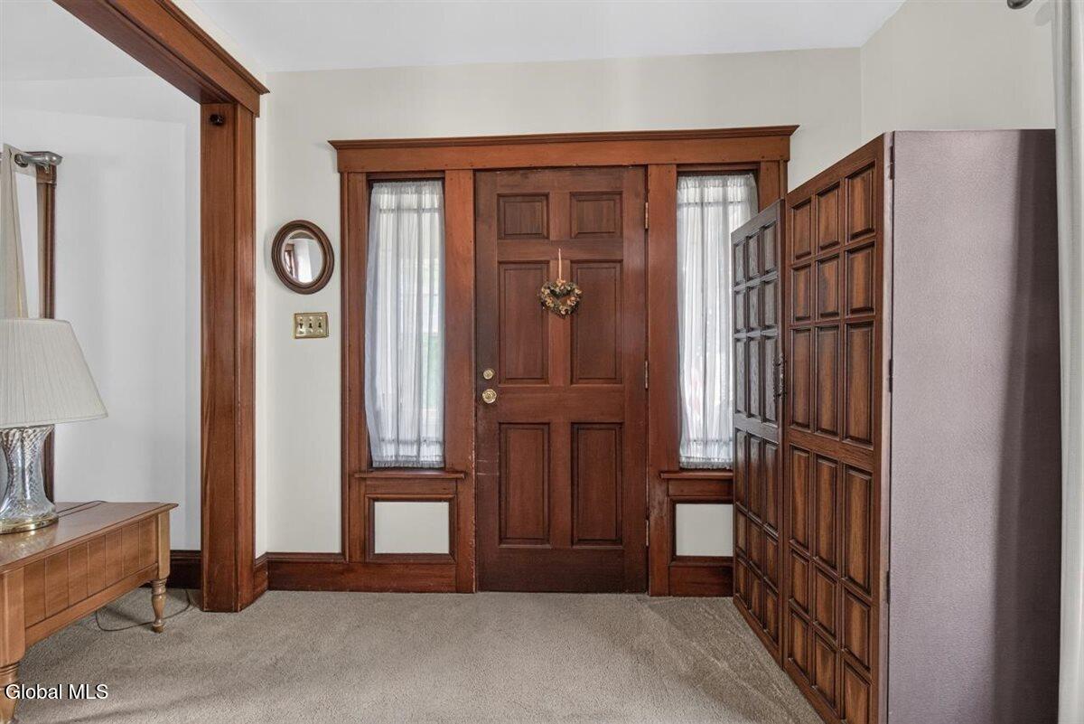 3 Sard Road Albany NY 12209