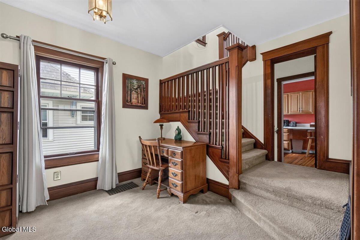 3 Sard Road Albany NY 12209