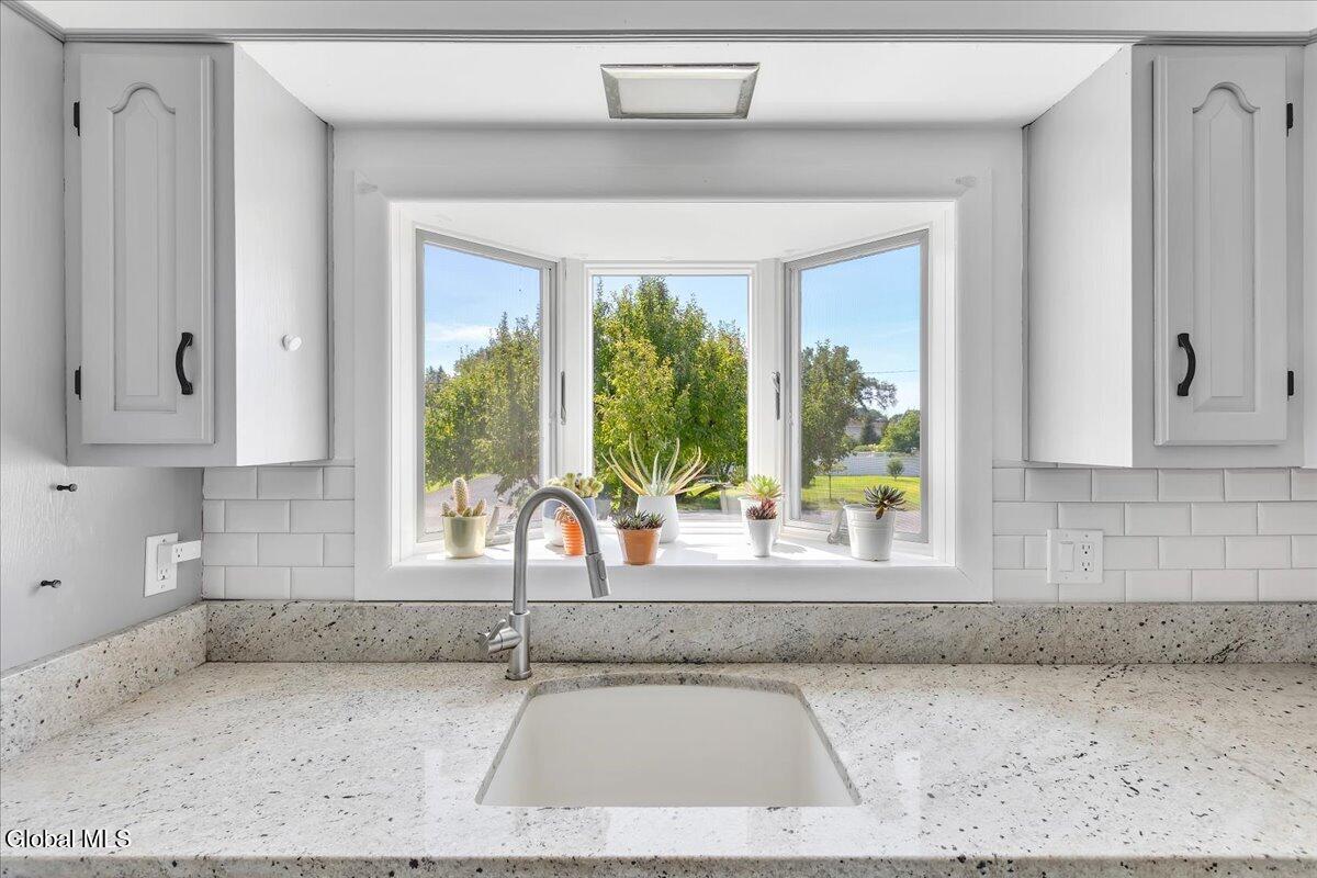 38 Hialeah Drive Colonie NY 12205
