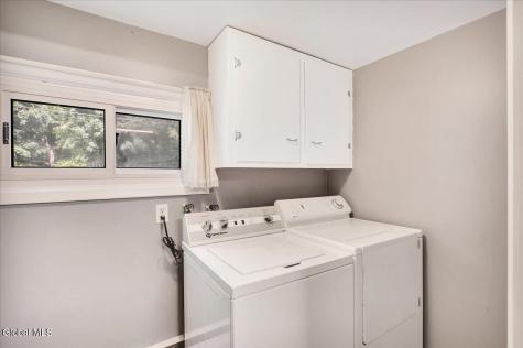 38 Hialeah Drive Colonie NY 12205