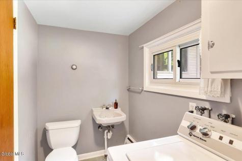38 Hialeah Drive Colonie NY 12205