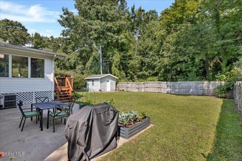38 Hialeah Drive Colonie NY 12205