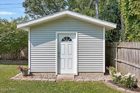 38 Hialeah Drive Colonie NY 12205